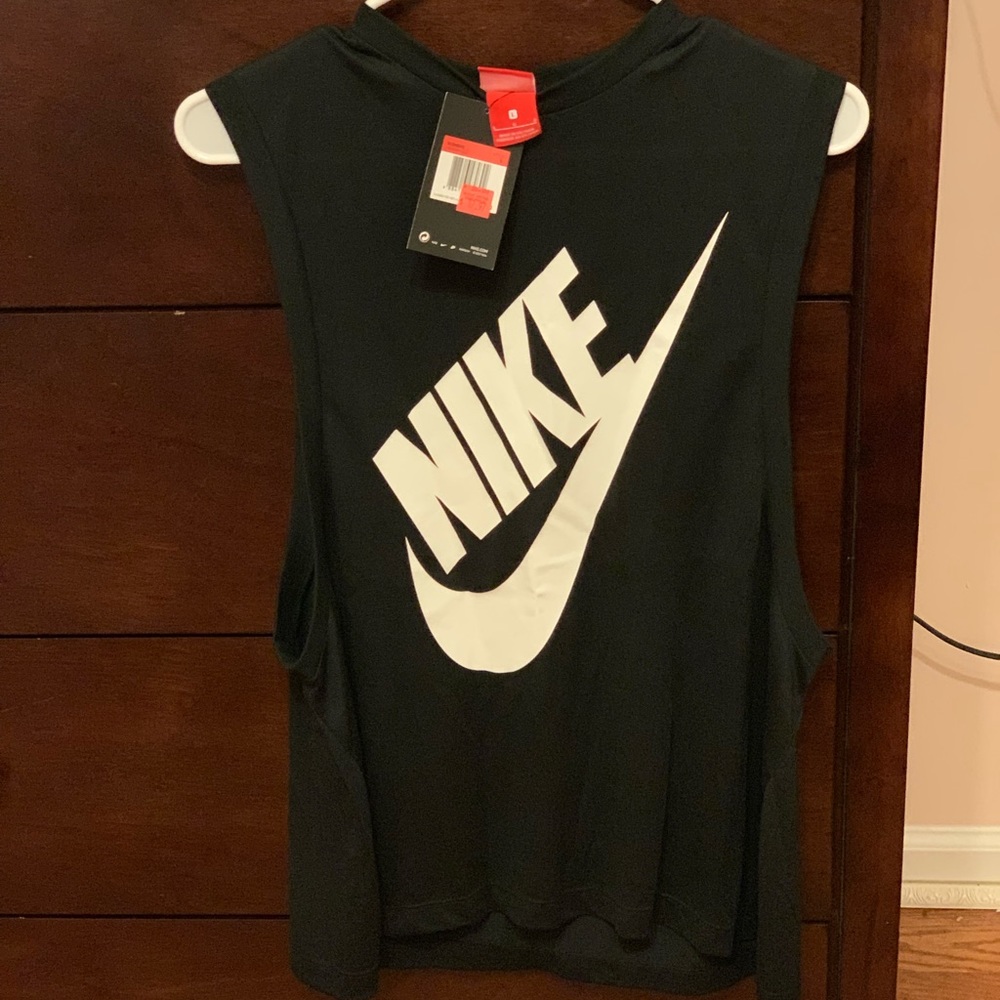Ladies Nike Muscle Tee...brand NEW